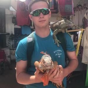 Meet your Posher, Rodney